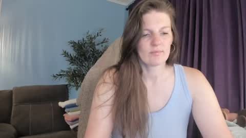 Snapshot of pessimistically_optimistic chatting on 06-03-26, 11:57 Kelly online show from 06-03-26, 11:57