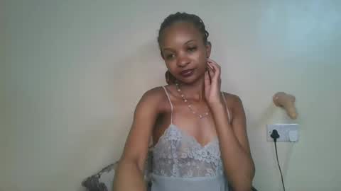Snapshot of petal_palette chatting on 07-15-26, 07:46 Lolly online show from 07-15-26, 07:46