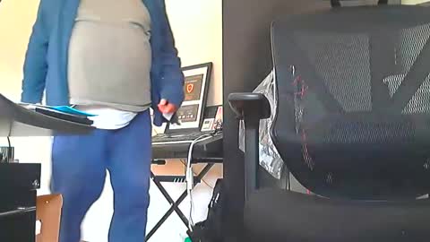 Snapshot of pete6661 chatting on 10-30-25, 10:27 pete6661 online show from 10-30-25, 10:27