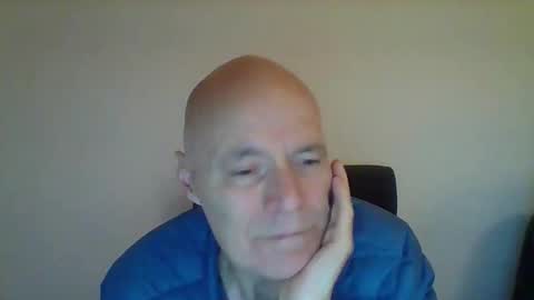 Snapshot of peter19599 chatting on 09-30-25, 10:04 peter19599 online show from 09-30-25, 10:04