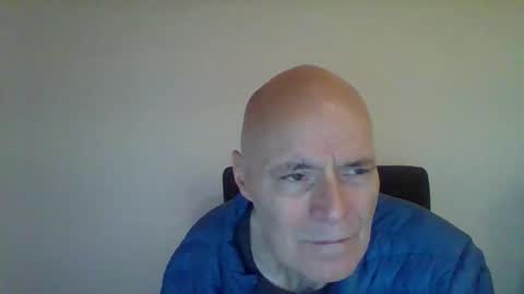 Snapshot of peter19599 chatting on 10-11-25, 09:02 peter19599 online show from 10-11-25, 09:02