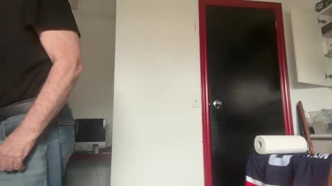 peter4443 online show from 04-25-26, 07:00