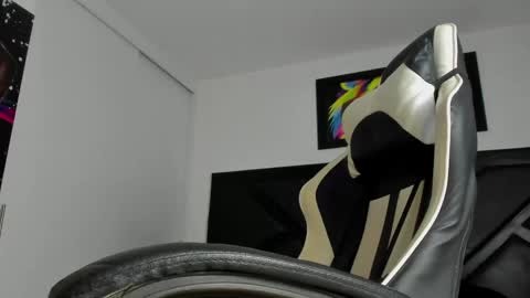 PeterColeman online show from 04-21-26, 11:51