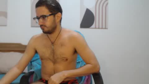 FELIPE online show from 11-30-25, 11:25