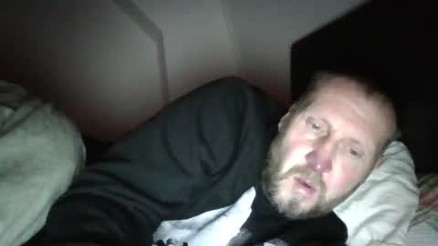 jelle online show from 04-03-26, 03:54