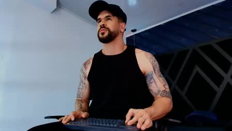 PETES EVANS new account online show from 04-19-26, 04:17