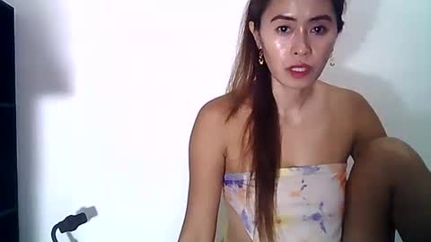 Snapshot of petite1987 chatting on 09-29-25, 07:57 mhariz online show from 09-29-25, 07:57