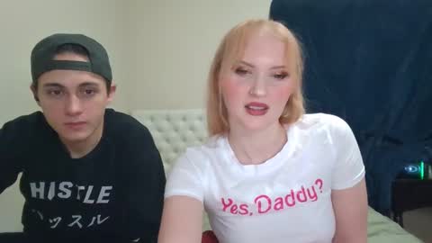 Snapshot of petite_cupcake chatting on 01-04-25, 02:03 Little cupcake online show from 01-04-25, 02:03