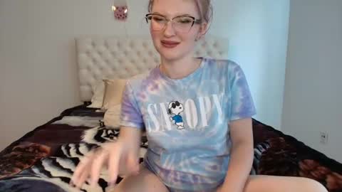Little cupcake online show from 07-07-26, 05:28
