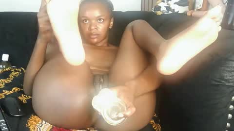 mimi online show from 03-20-26, 12:04