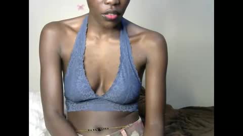 Snapshot of petite_lavi2 chatting on 12-13-24, 11:34 petite_lavi2 online show from 12-13-24, 11:34