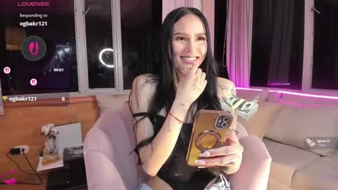 Linda online show from 09-18-25, 03:52