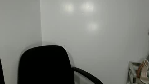 petite_pauline online show from 02-24-26, 06:11