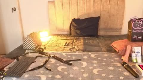 petite_pepper18 online show from 04-06-26, 12:39
