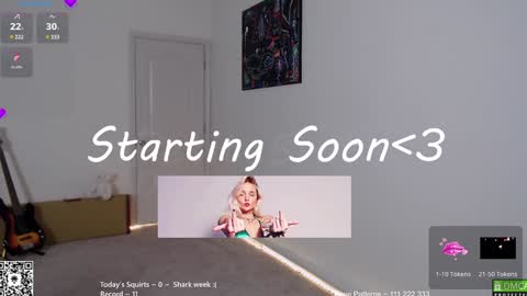 Snapshot of petitebrat chatting on 01-03-25, 10:51 PiperAvery online show from 01-03-25, 10:51