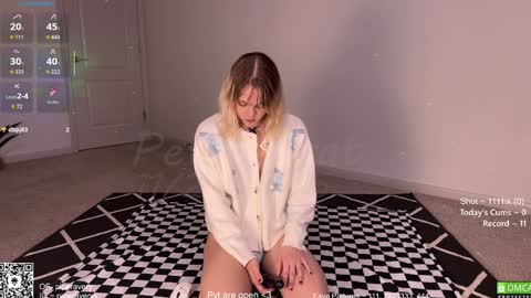 PiperAvery online show from 11-22-25, 08:02