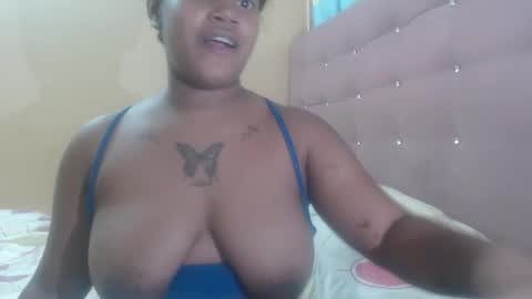 petitechocolatemommy online show from 11-19-25, 06:52