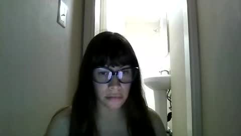 Snapshot of petitedoll30 chatting on 05-15-26, 12:06 Petitedoll30 online show from 05-15-26, 12:06