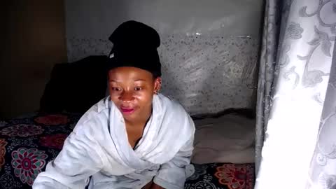 petitesammy online show from 04-25-26, 06:16