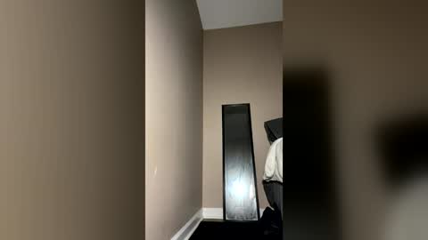 petitetingz online show from 06-26-26, 11:31
