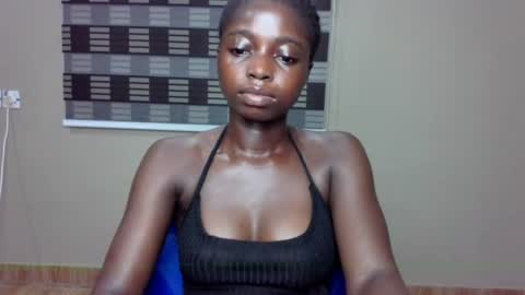 petitexxebony online show from 06-14-26, 08:00