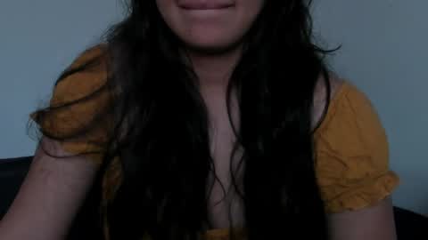 Snapshot of petitgirl_ chatting on 04-30-26, 10:14 J A S S online show from 04-30-26, 10:14