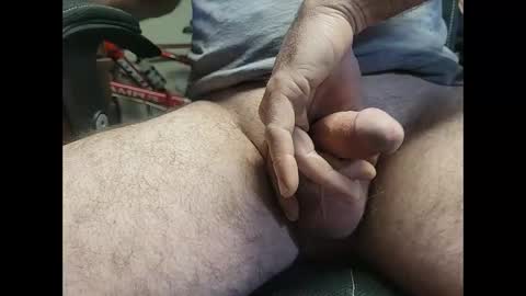 Snapshot of petitsexe2020 chatting on 12-09-24, 03:00 petitsexe2020 online show from 12-09-24, 03:00