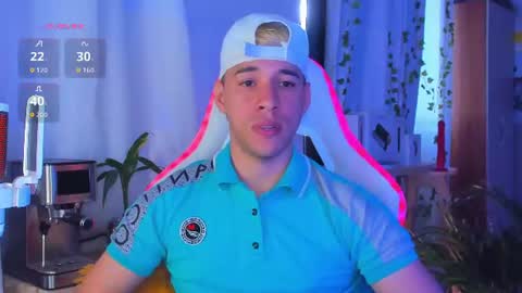 Snapshot of petter_coleman chatting on 06-16-26, 10:12 Petter Coleman online show from 06-16-26, 10:12
