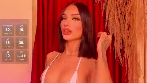 Snapshot of peytonreeds chatting on 11-07-25, 02:11 Pet Rees online show from 11-07-25, 02:11