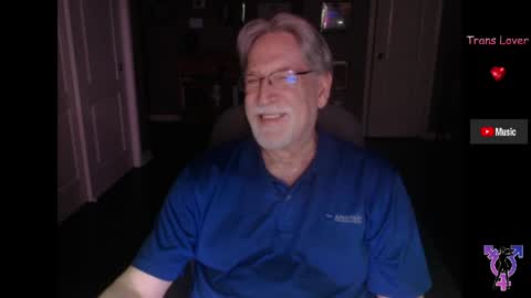 Snapshot of pghk2000 chatting on 05-24-26, 03:11 George online show from 05-24-26, 03:11