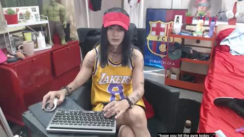 Snapshot of pgunpewpew chatting on 05-18-26, 04:07 BunnyBulk online show from 05-18-26, 04:07