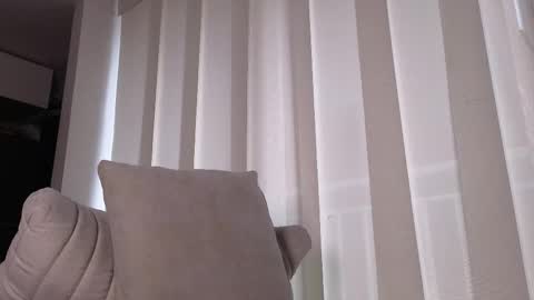 phantom_bigger1 online show from 09-29-25, 01:05