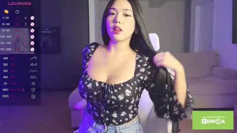 Sezim online show from 01-13-26, 01:11