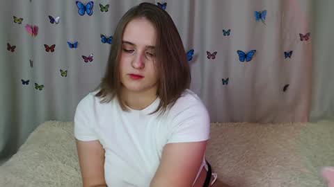 Snapshot of phantommira chatting on 01-06-25, 03:08 phantommira online show from 01-06-25, 03:08