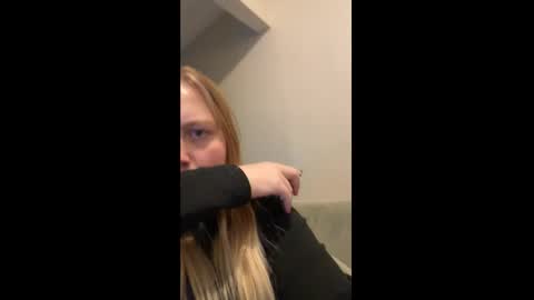 PhatAssBlond online show from 01-11-25, 09:25