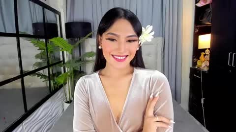 Snapshot of phenomenal_ivy chatting on 05-30-26, 03:42 phenomenal_ivy online show from 05-30-26, 03:42