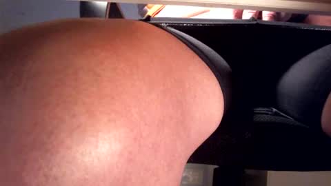 Phil online show from 12-21-25, 08:54