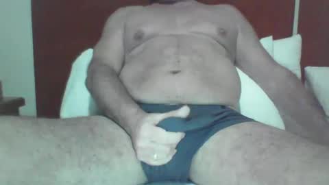 Snapshot of phil279 chatting on 12-29-24, 09:06 Phil online show from 12-29-24, 09:06