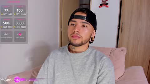 Snapshot of philip_stones_ftm chatting on 12-21-24, 10:51 phil online show from 12-21-24, 10:51