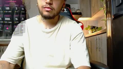 Snapshot of philip_stones_ftm chatting on 11-20-25, 12:22 phil online show from 11-20-25, 12:22