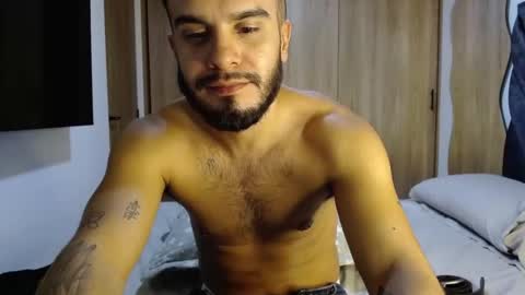 Snapshot of philipdj1 chatting on 03-28-26, 01:16 philipdj1 online show from 03-28-26, 01:16