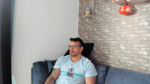 Philipe online show from 10-16-25, 09:27