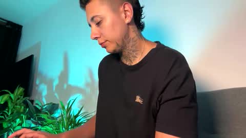 PHILLIP online show from 03-27-26, 09:03