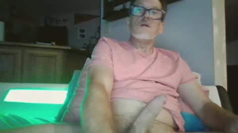 philuup225694 online show from 06-20-26, 06:16