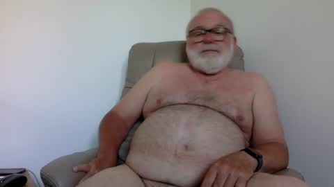 Snapshot of phozzagain chatting on 06-28-26, 08:31 phozzagain online show from 06-28-26, 08:31