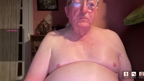 Snapshot of phrodeaux chatting on 02-27-26, 05:07 Phrodeaux online show from 02-27-26, 05:07