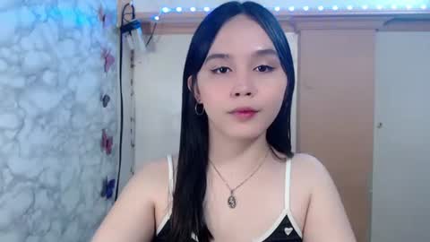 Ms Pia online show from 04-21-26, 06:23