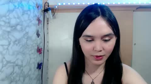 Ms Pia online show from 04-24-26, 06:21