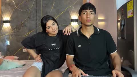 Snapshot of pichon_baby chatting on 01-13-26, 01:33 pichon_baby online show from 01-13-26, 01:33