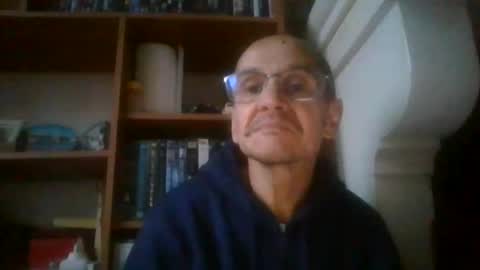 pichoun71 online show from 12-14-24, 03:47